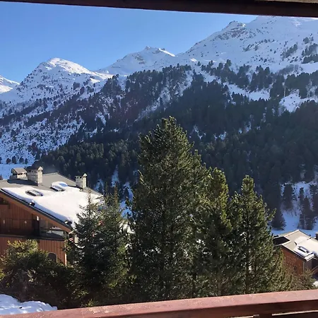 Vaste Appt 2 Ch + Cabine, 200m Des Pistes, Parking, Balcon Sud, Non-fumeur - Fr-1-355-183 * Meribel