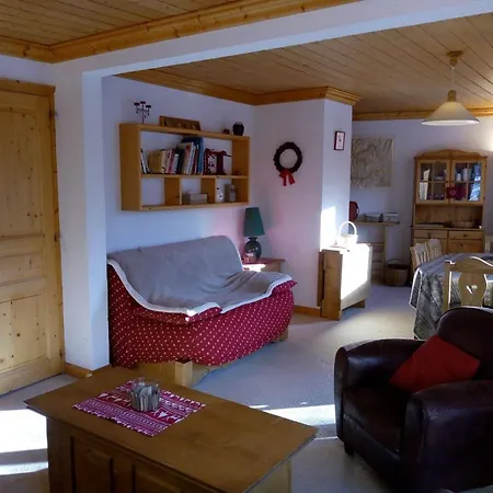 Vaste Appt 2 Ch + Cabine, 200m Des Pistes, Parking, Balcon Sud, Non-fumeur - Fr-1-355-183 *